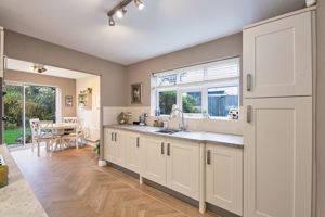 Photo 22- click for photo gallery